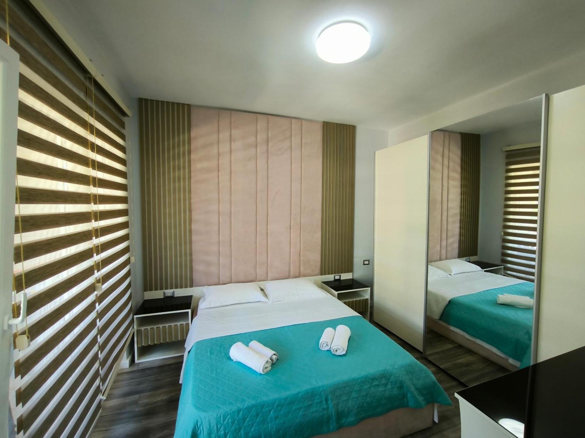 Artemis Beach House Вльора Екстер'єр фото