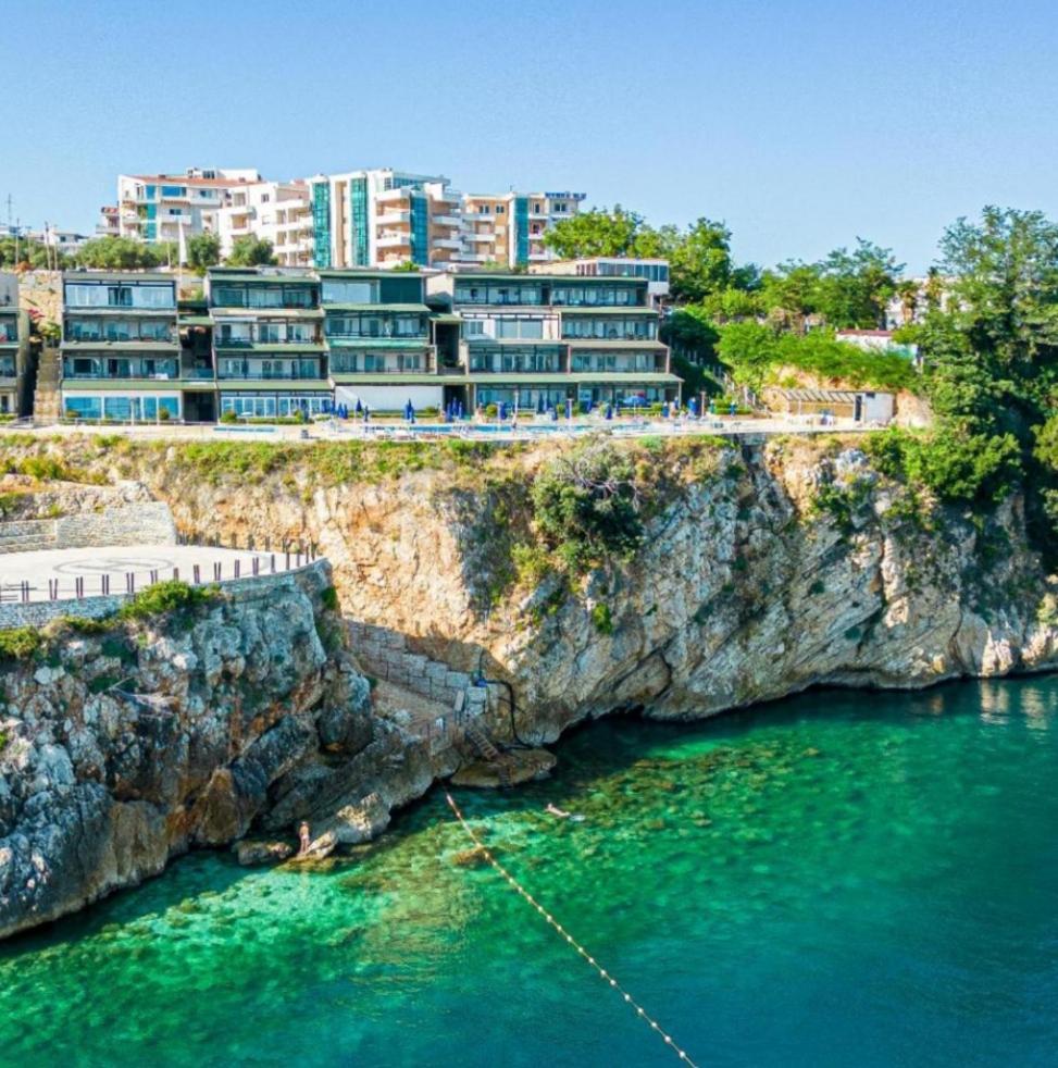 Artemis Beach House Вльора Екстер'єр фото