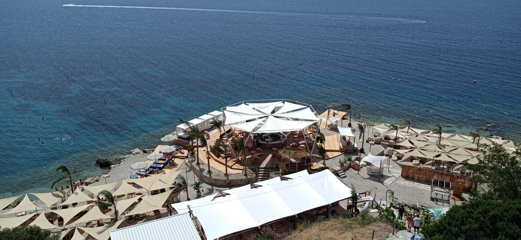 Artemis Beach House Вльора Екстер'єр фото