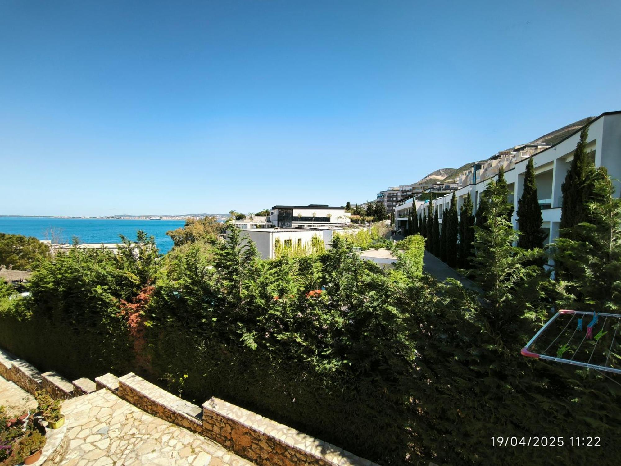 Artemis Beach House Вльора Екстер'єр фото